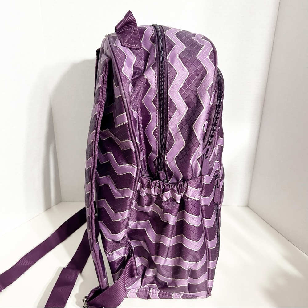 Thirty One Mod Plum Chevron Padded Strapped Backpack Embroider Initial P 💜🤍 - Picture 4 of 9